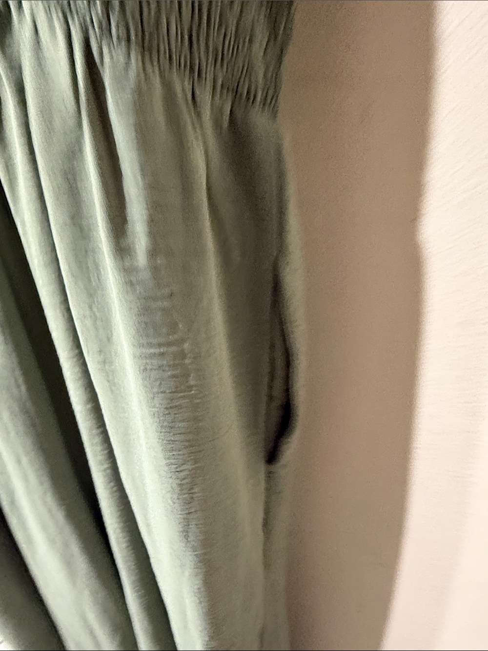 NWT Smocked Bodice Wide-Leg Jumpsuit in Sage Green Pockets - Picture 6 of 9